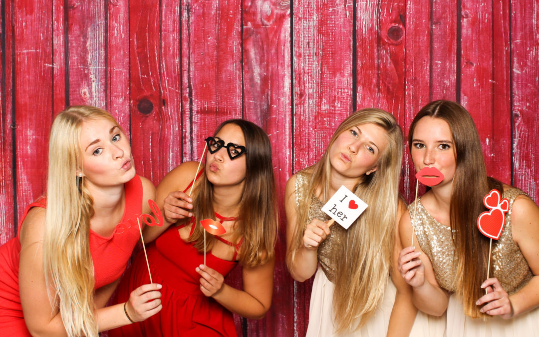 The Top Five Reasons to Have a Photo Booth at Your Wedding